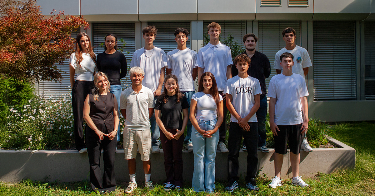Gruppenbild der Lernenden zum Ausbildungsstart 2026.